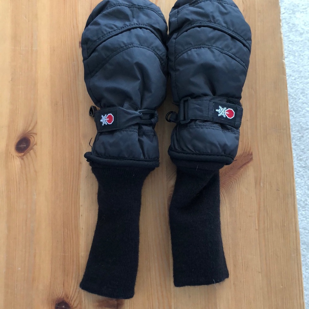 Toddler mittens, black size L